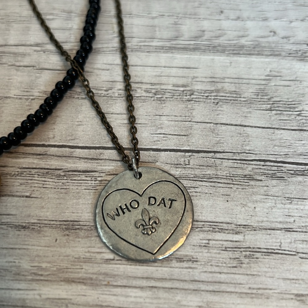SAINTS FOOTBALL INSPIRED NECKLACE SET - Picture 4 of 4